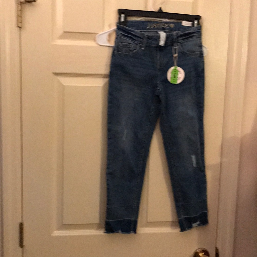 New. With tag Girls jeans